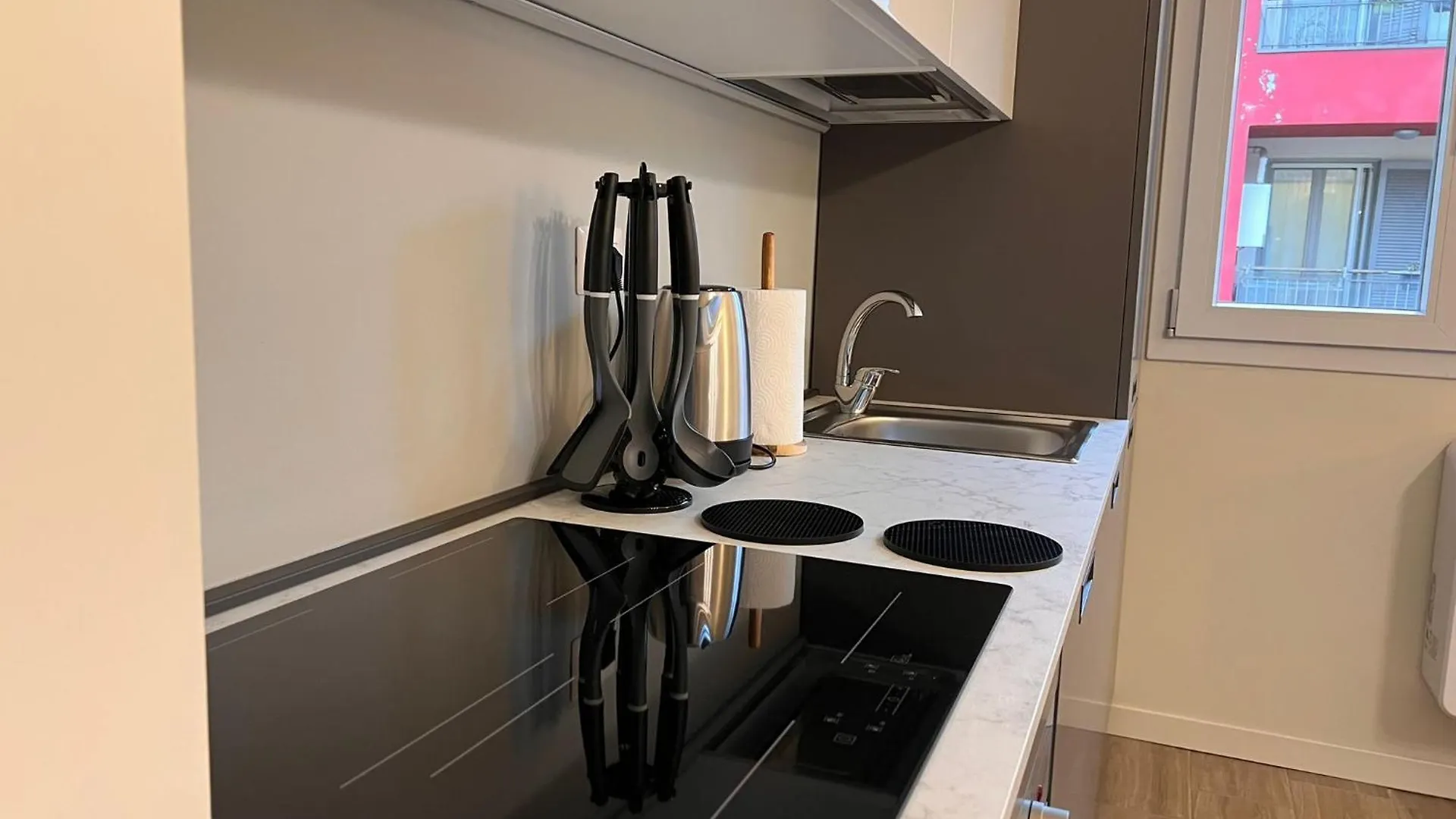 Apartment Kibilu - Dergano Metro, Fast Wifi, Air Conditioning, Fiera Milano Italien